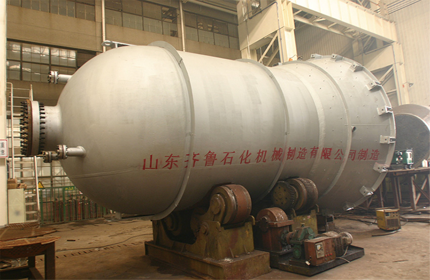  2005年1月买球赛的网站·（中国）有限公司官网第二化肥厂煤制氢1号变换炉